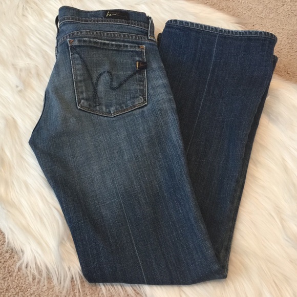 Citizens Of Humanity Denim - Citizens of Humanity Low Waist Flare Jeans size 27 Citizens Of Humanity Denim - Citizens of Humanity Low Waist Flare Jeans size 27